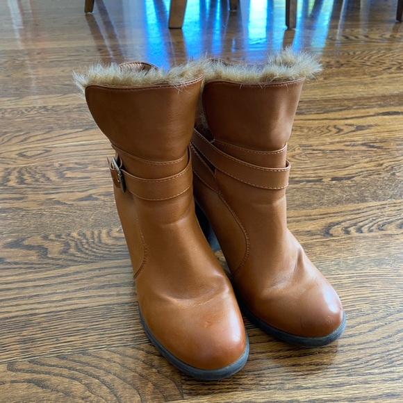 Charlotte Russe Fur Heeled Booties - Picture 2 of 3